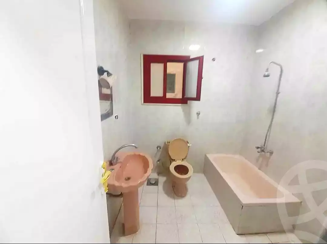 https://aqarmap.com.eg/en/listing/7321351-for-sale-alexandria-al-agamy