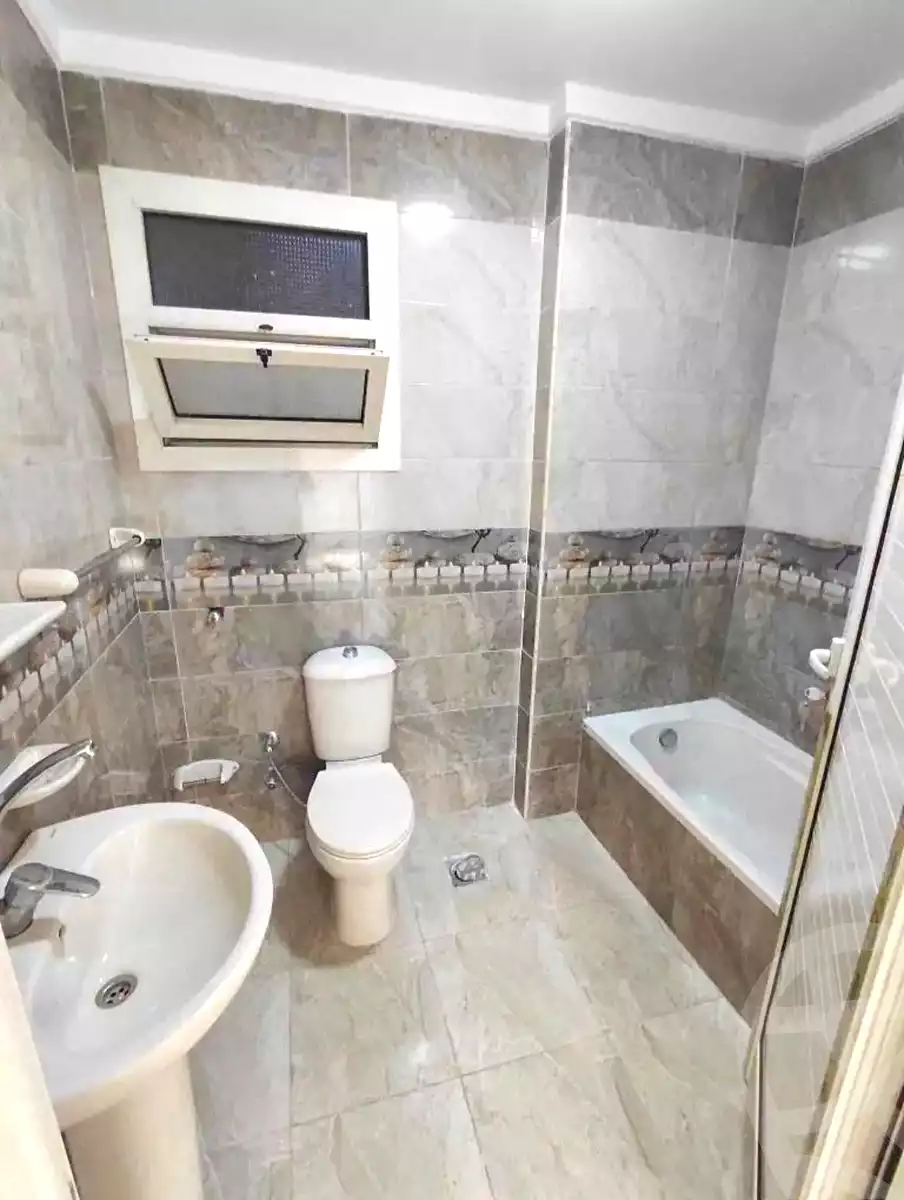 https://aqarmap.com.eg/en/listing/7321367-for-sale-alexandria-el-asafra-shr-jml-bd-lnsr
