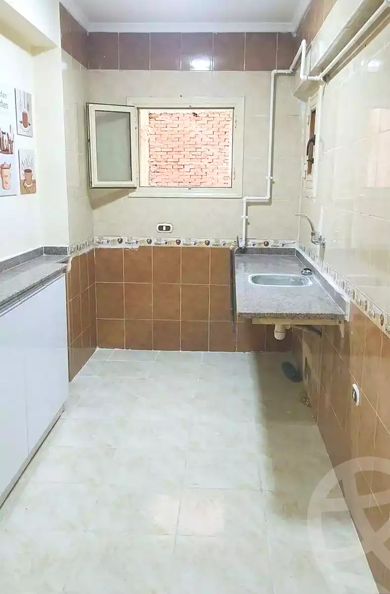https://aqarmap.com.eg/en/listing/7321384-for-sale-alexandria-sydy-bshr-sydy-bshr-bhry-ali-hipa-st
