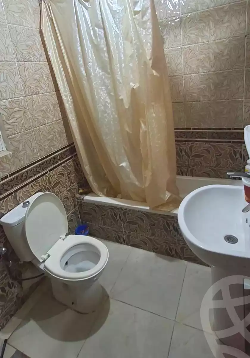 https://aqarmap.com.eg/en/listing/7321385-for-sale-alexandria-sydy-bshr-sydy-bshr-bhry-gamal-abd-el-nasir-st
