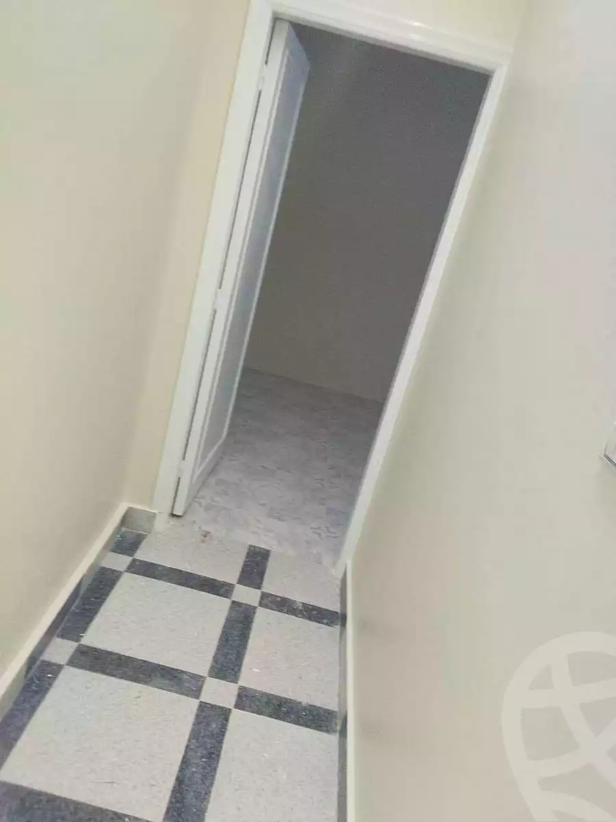 https://aqarmap.com.eg/en/listing/7321589-for-sale-cairo-helwan-helwan-el-sharkeya-thabit-basha-st