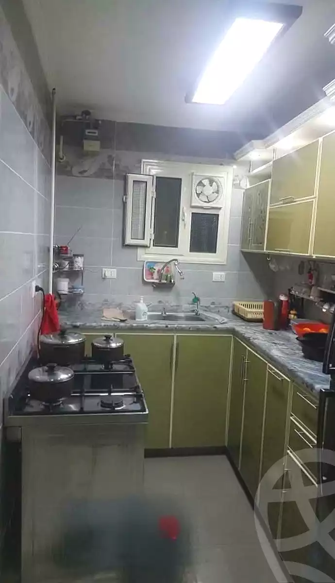 https://aqarmap.com.eg/en/listing/7321880-for-sale-alexandria-al-agamy-lbytsh-mecca-st