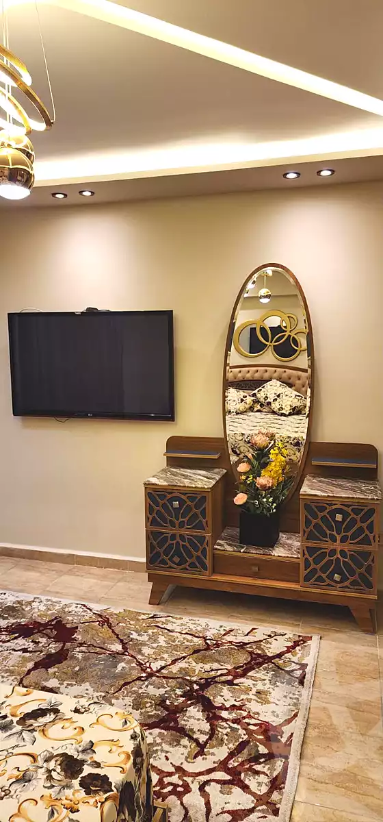 https://aqarmap.com.eg/ar/listing/7321917-for-rent-cairo-el-sheikh-zayed-city-el-hay-elsabeaa-el-hekma