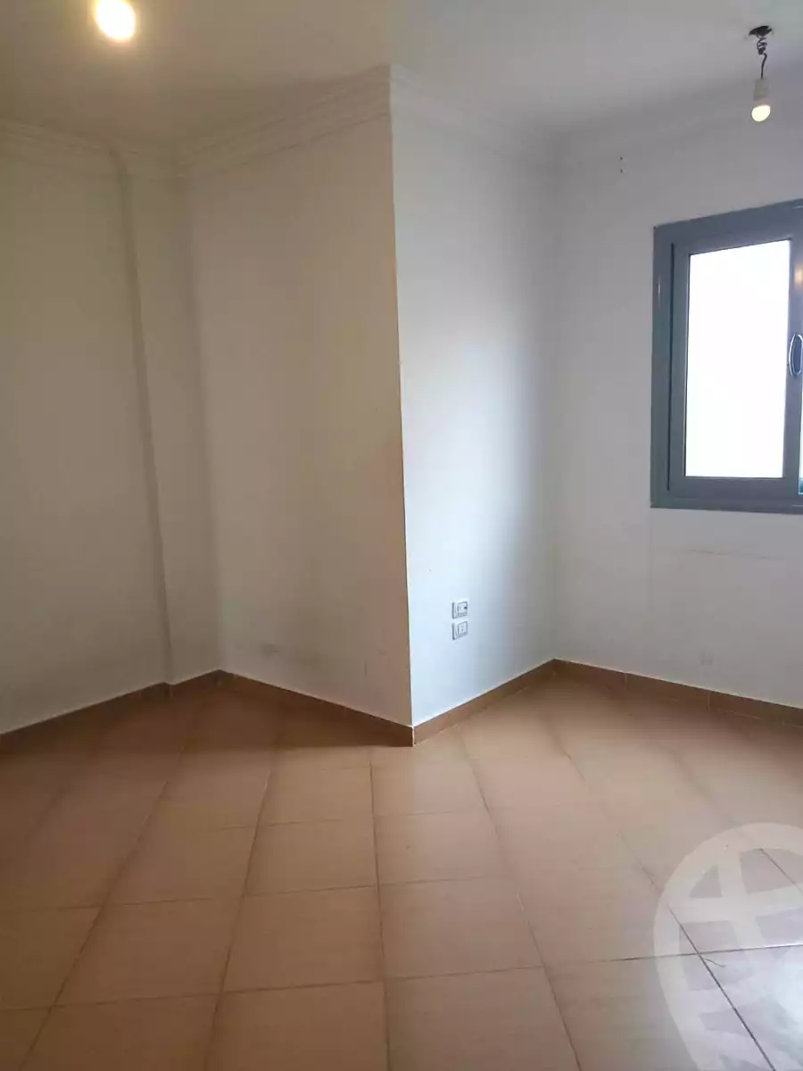 https://aqarmap.com.eg/ar/listing/7321947-for-rent-cairo-6th-of-october-el-ahyaa-neighborhood-4th-neighbourhood-2