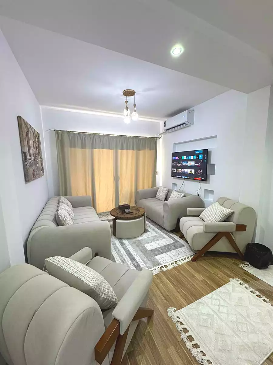 https://aqarmap.com.eg/ar/listing/7322380-for-rent-cairo-el-sheikh-zayed-city-compounds-dh-drys