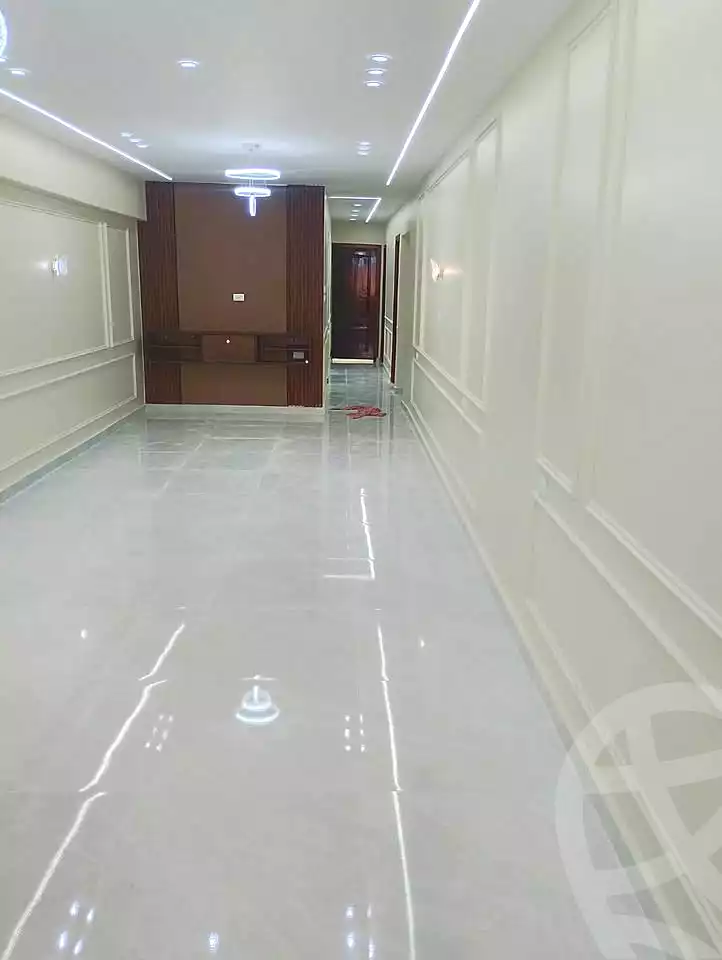 https://aqarmap.com.eg/en/listing/7322402-for-sale-alexandria-al-agamy-el-hanouvel