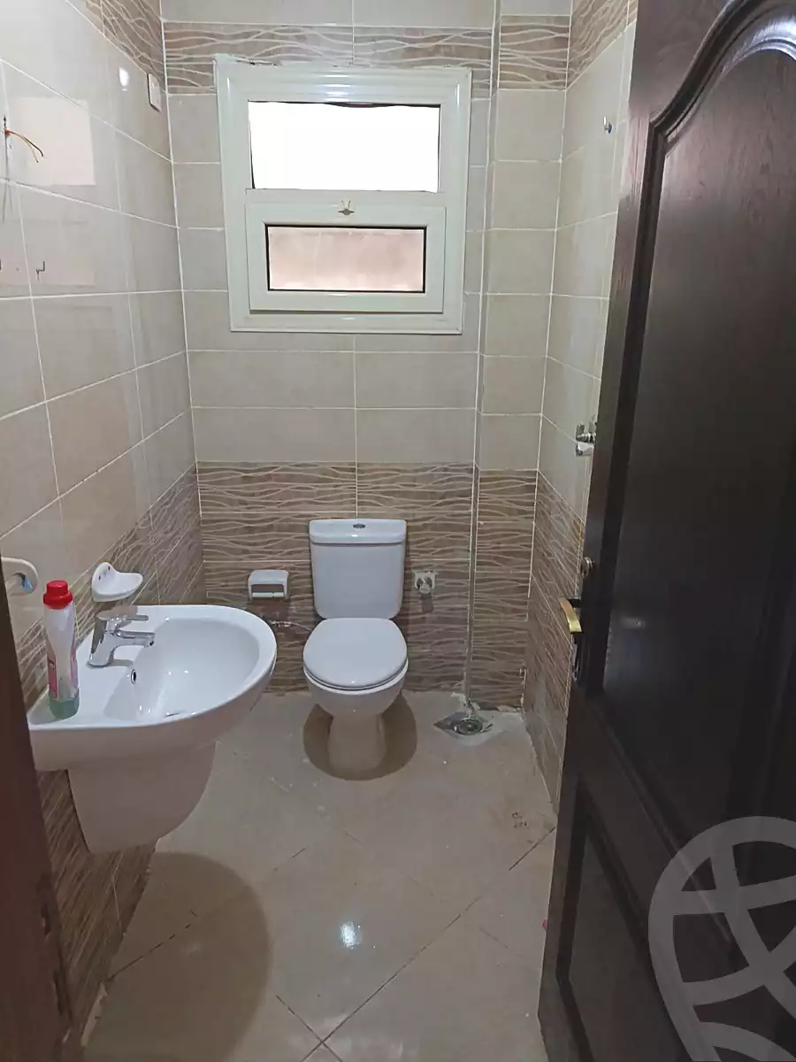 https://aqarmap.com.eg/en/listing/7322438-for-sale-cairo-el-sheikh-zayed-city-mntq-fr-y-bmdyn-lshykh-zyd