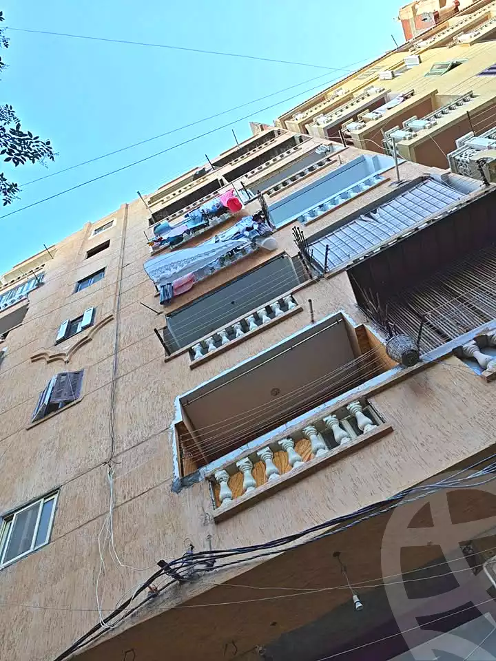 https://aqarmap.com.eg/ar/listing/7322456-for-sale-alexandria-al-agamy-el-hanouvel
