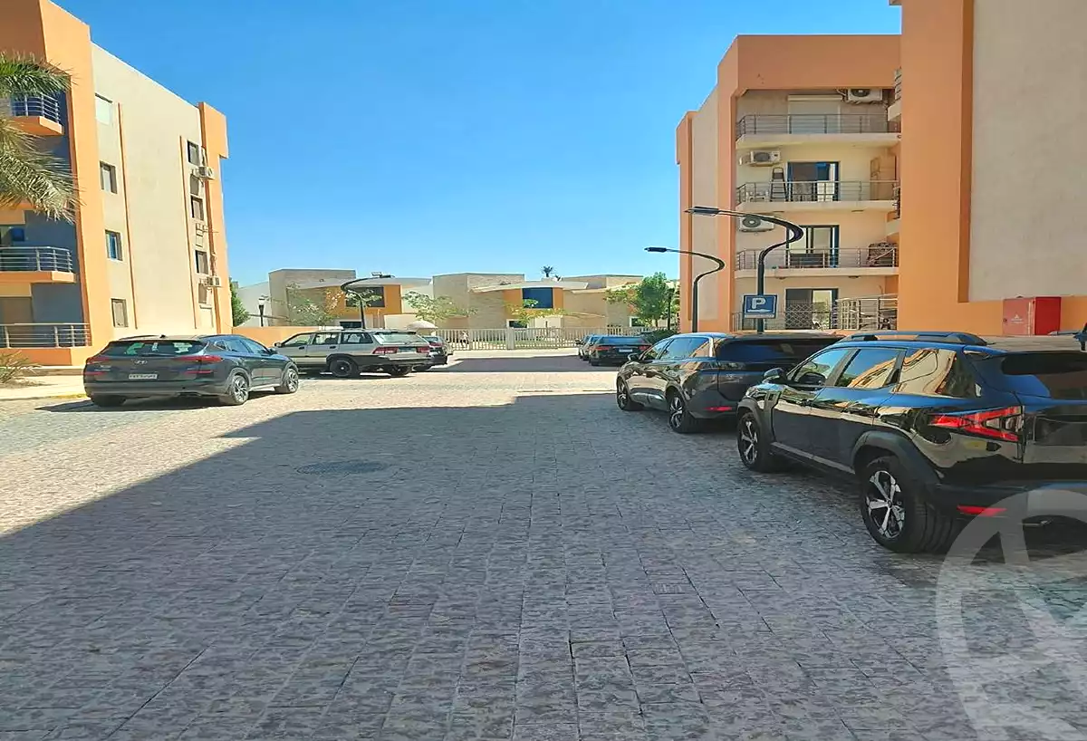 https://aqarmap.com.eg/ar/listing/7322465-for-sale-cairo-new-cairo-compounds-easy-life