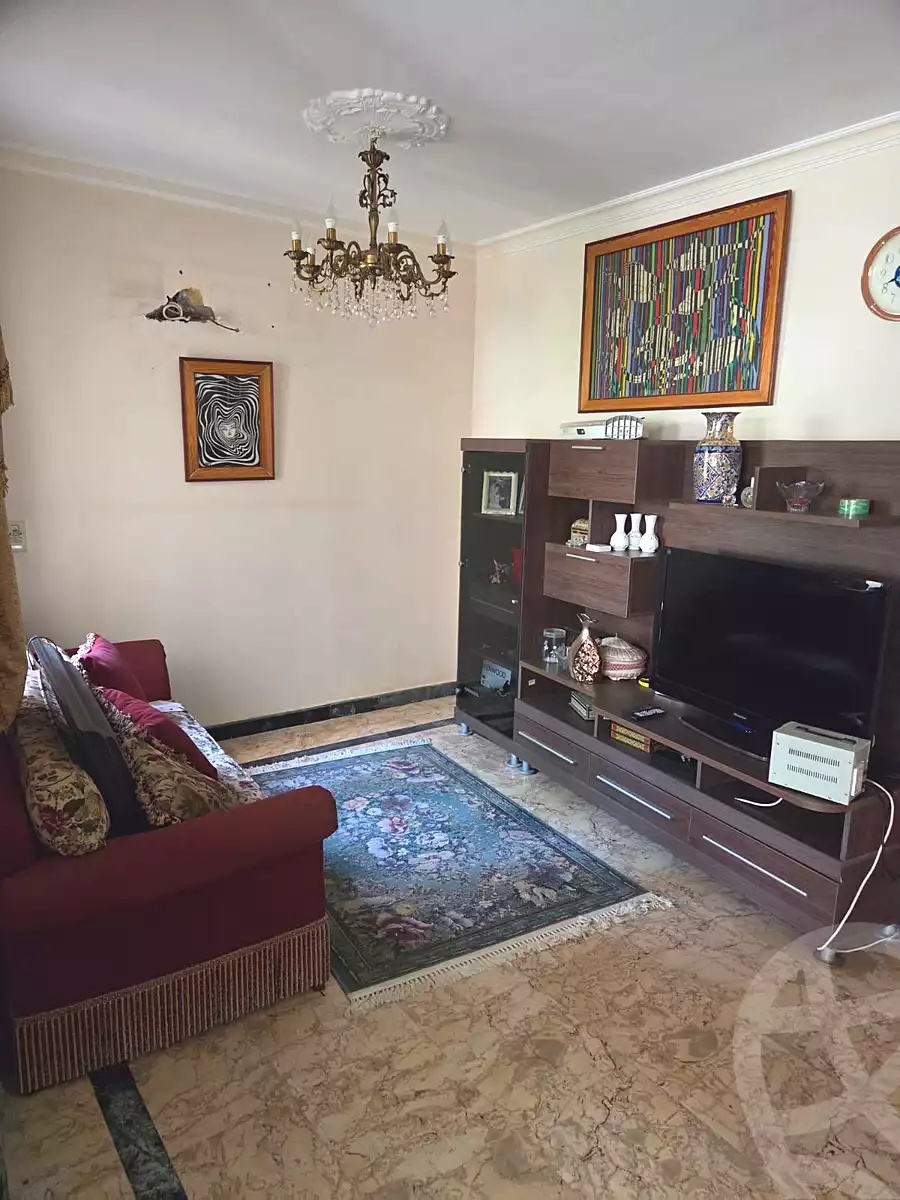https://aqarmap.com.eg/ar/listing/7322484-for-sale-cairo-el-sheikh-zayed-city-mntq-fr-y-bmdyn-lshykh-zyd