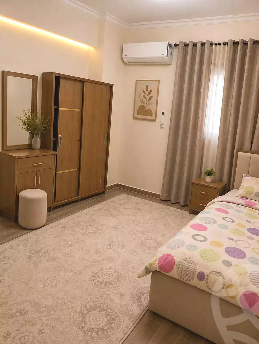 https://aqarmap.com.eg/en/listing/7322498-for-sale-cairo-el-sheikh-zayed-city-mntq-fr-y-bmdyn-lshykh-zyd