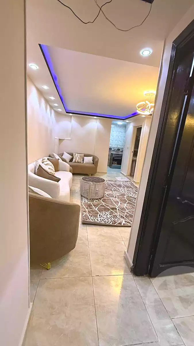 https://aqarmap.com.eg/ar/listing/7322572-for-rent-cairo-6th-of-october-el-ahyaa-neighborhood-1st-rich-bake-st