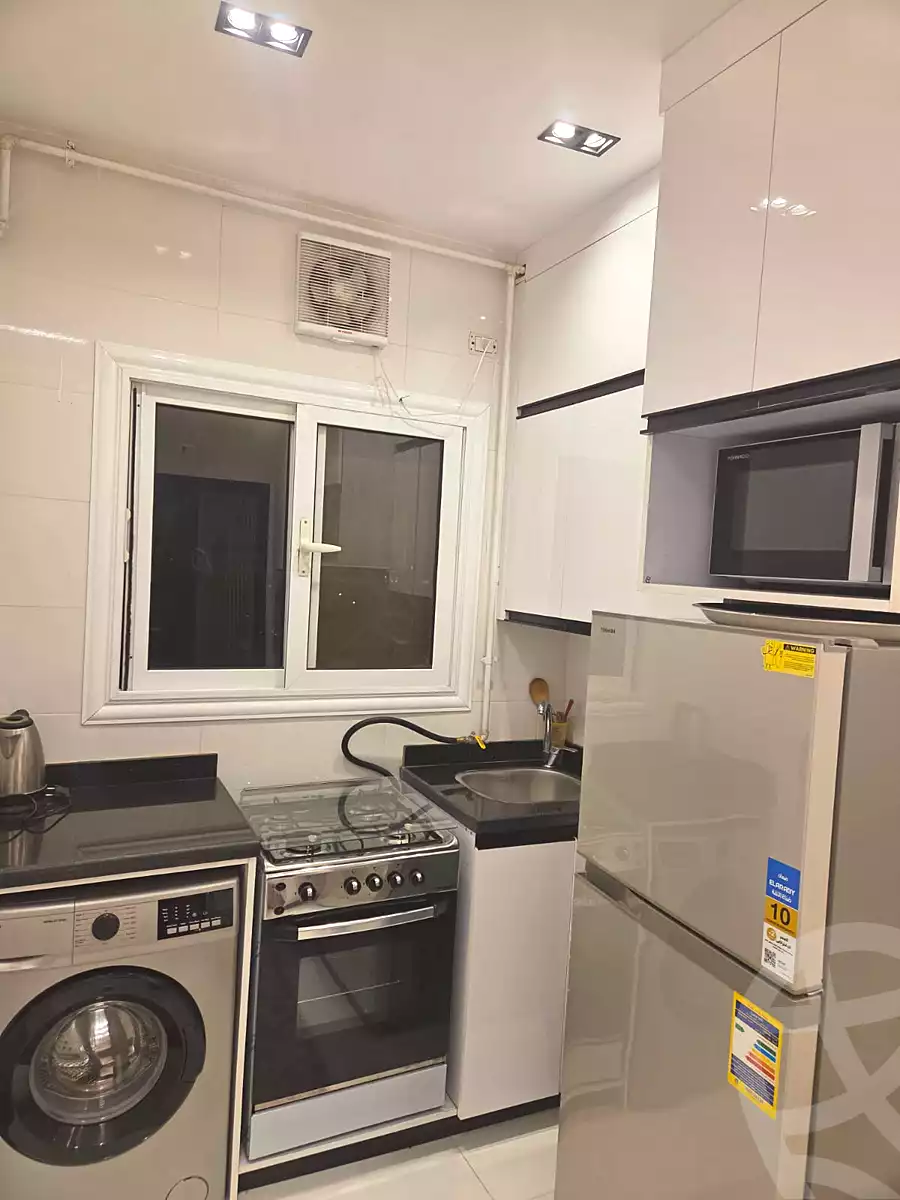https://aqarmap.com.eg/ar/listing/7322706-for-rent-cairo-6th-of-october-el-ahyaa-neighborhood-1st-third-neighborhood
