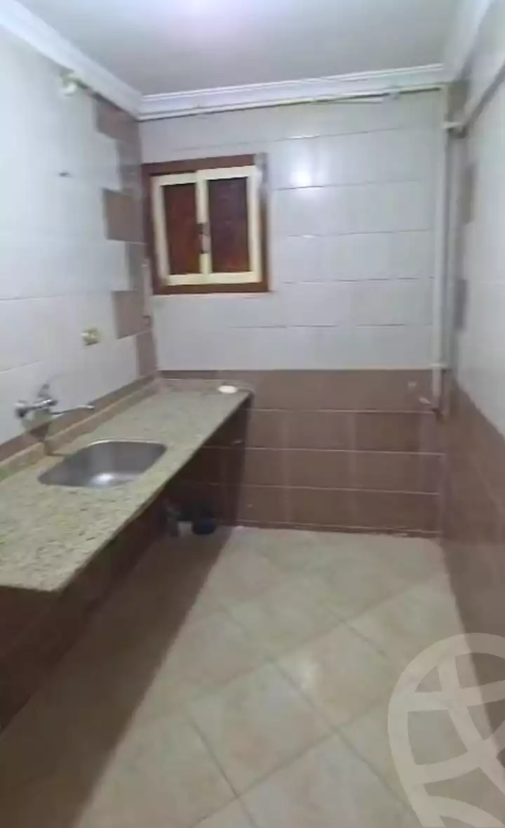 https://aqarmap.com.eg/en/listing/7322984-for-sale-alexandria-new-miami-eskot