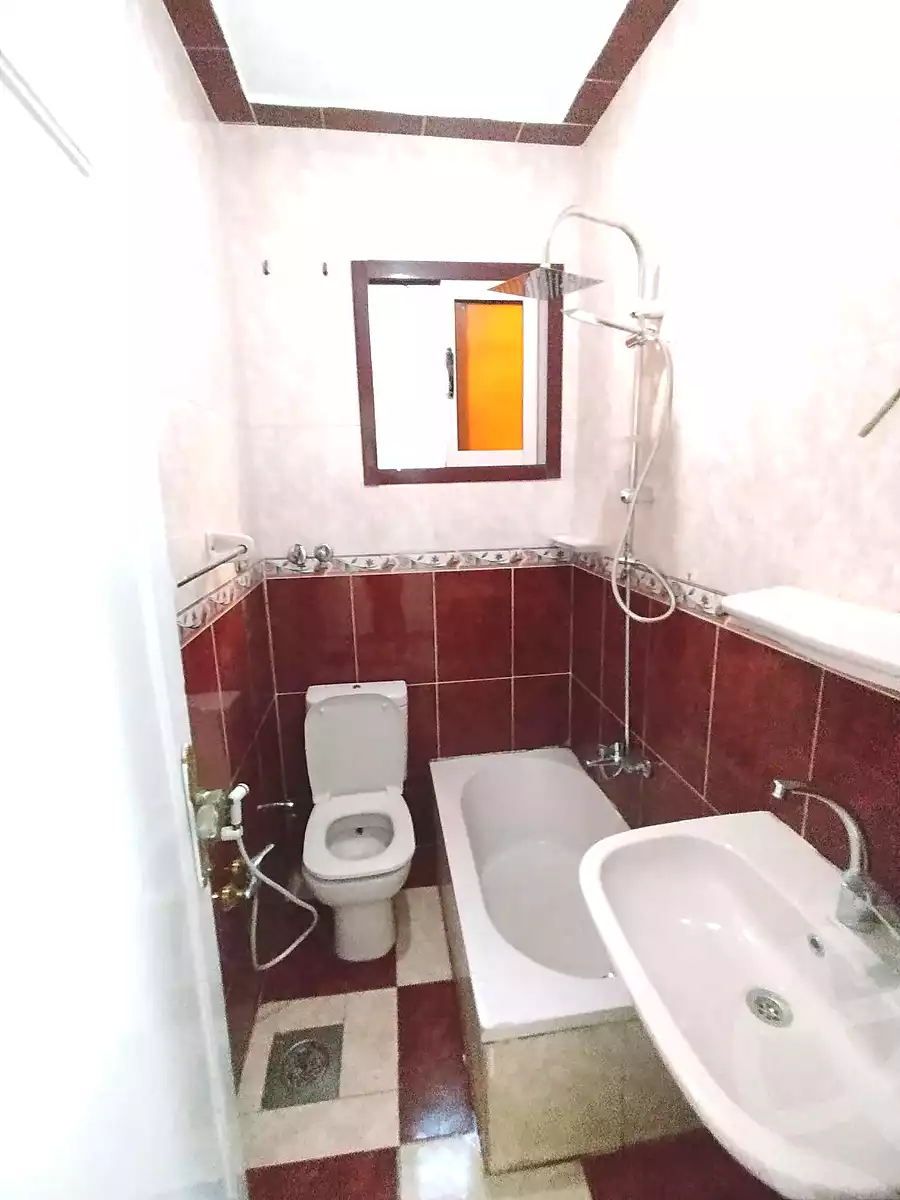 https://aqarmap.com.eg/en/listing/7323376-for-sale-alexandria-lsywf-el-falki