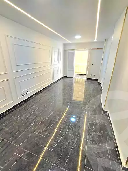 https://aqarmap.com.eg/ar/listing/7323560-for-sale-alexandria-sydy-bshr-sydy-bshr-bhry-gamal-abd-el-nasir-st