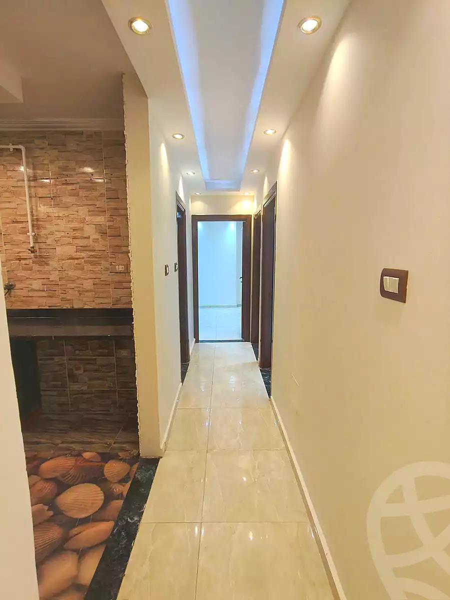 https://aqarmap.com.eg/en/listing/7323636-for-sale-alexandria-sydy-bshr-sydy-bshr-bhry-shr-khld-bn-lwlyd