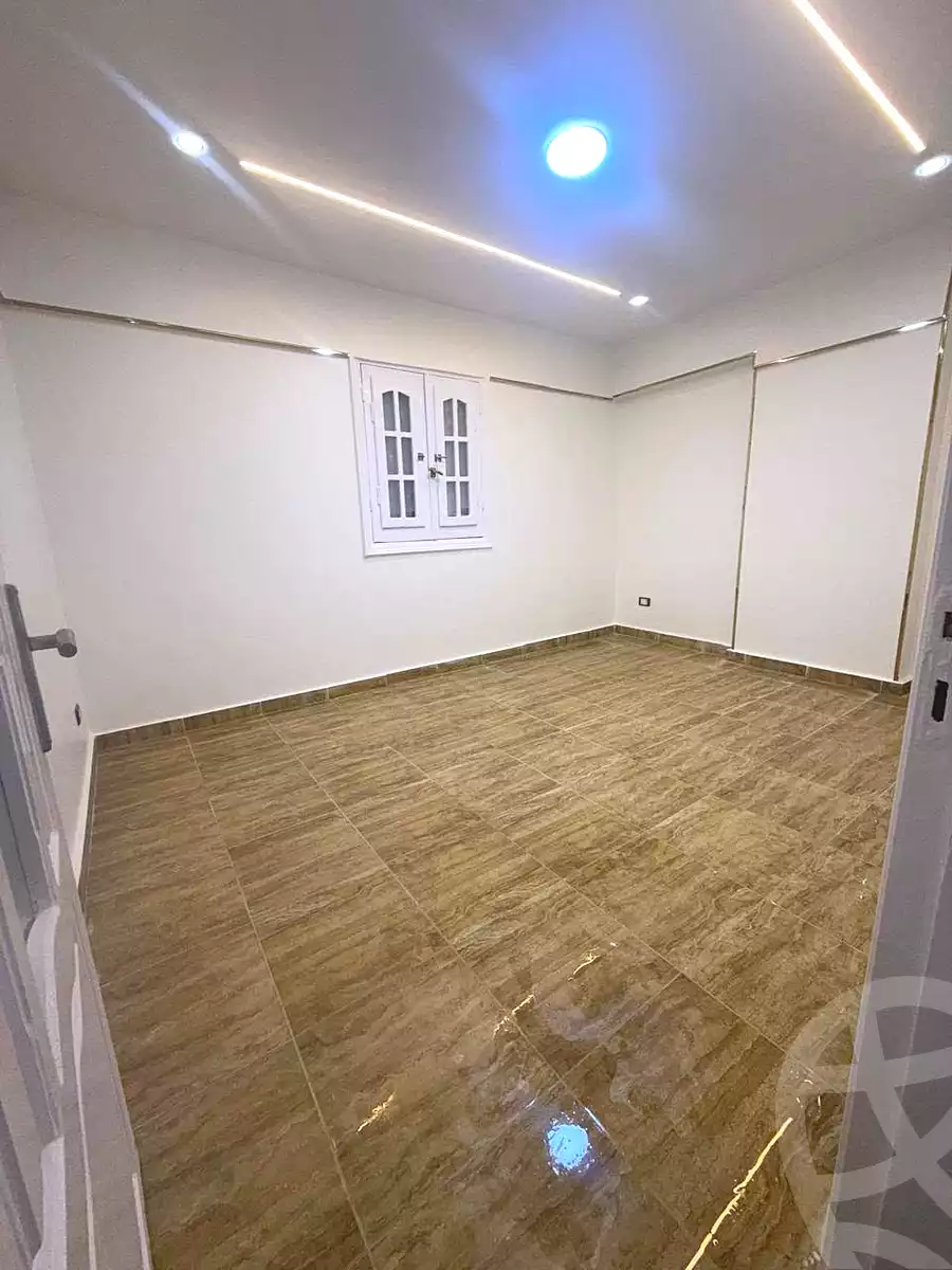 https://aqarmap.com.eg/ar/listing/7323658-for-sale-alexandria-sydy-bshr-sydy-bshr-bhry-gamal-abd-el-nasir-st