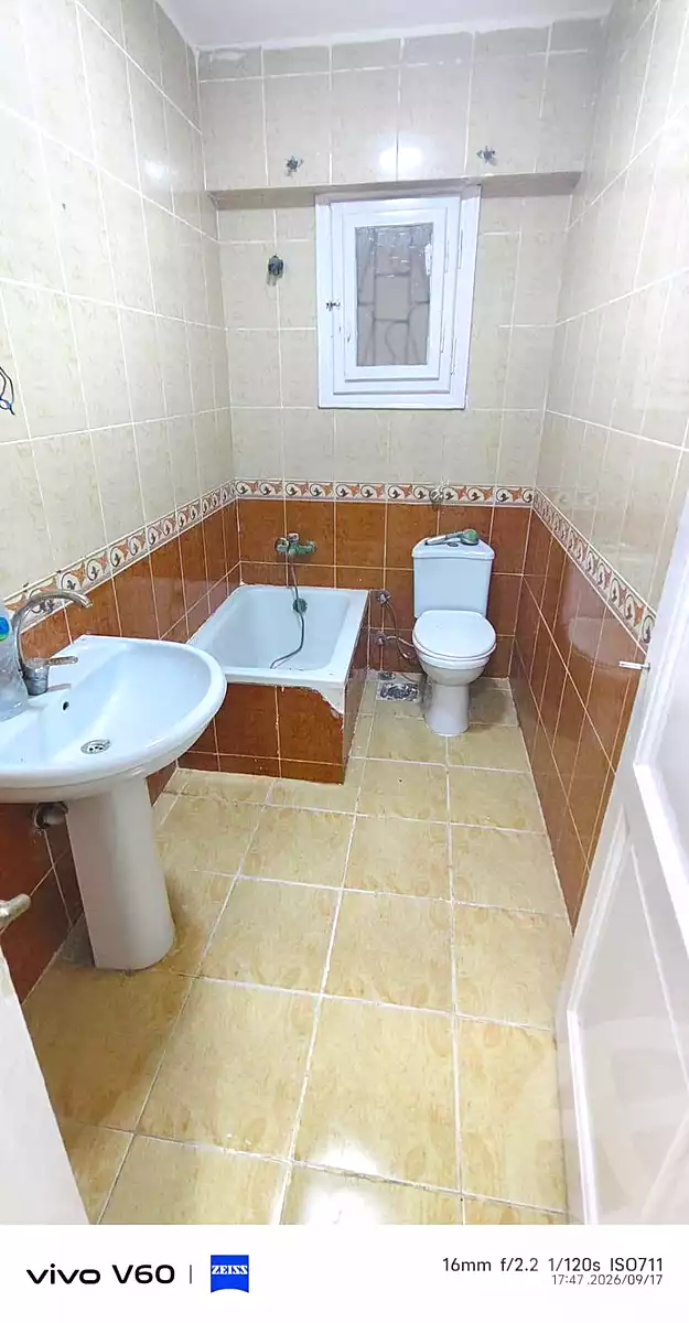 https://aqarmap.com.eg/ar/listing/7323666-for-sale-alexandria-al-agamy-shataa-el-nakheel