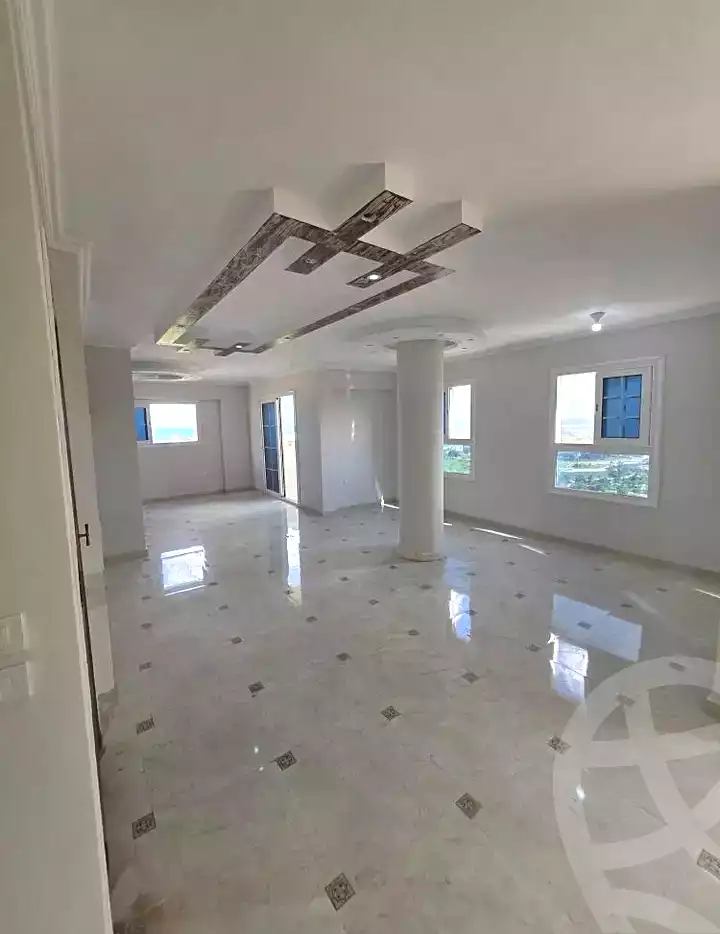 https://aqarmap.com.eg/ar/listing/7323673-for-rent-alexandria-el-montazah