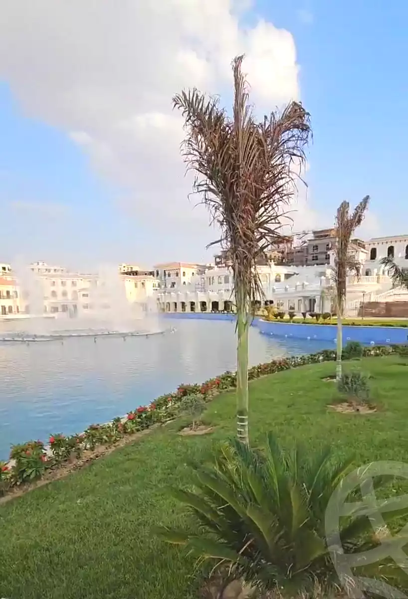 https://aqarmap.com.eg/en/listing/7323713-for-sale-cairo-new-administrative-capital-r7-celia-mntq-l-mrt-1