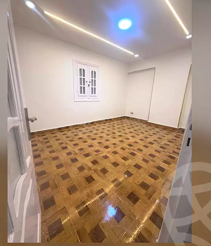 https://aqarmap.com.eg/en/listing/7323994-for-sale-alexandria-sydy-bshr-sydy-bshr-bhry-street-16