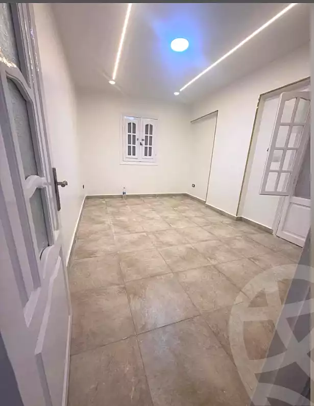https://aqarmap.com.eg/en/listing/7323994-for-sale-alexandria-sydy-bshr-sydy-bshr-bhry-street-16