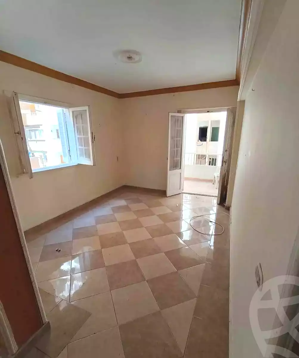 https://aqarmap.com.eg/ar/listing/7324112-for-rent-alexandria-el-asafra-l-sfr-bhry