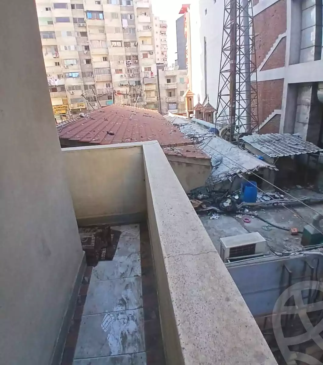 https://aqarmap.com.eg/en/listing/7324189-for-sale-alexandria-lsywf-shamaa