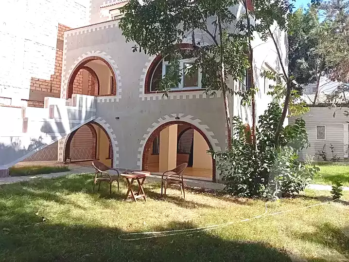 https://aqarmap.com.eg/ar/listing/7324358-for-rent-alexandria-al-agamy-bw-ywsf