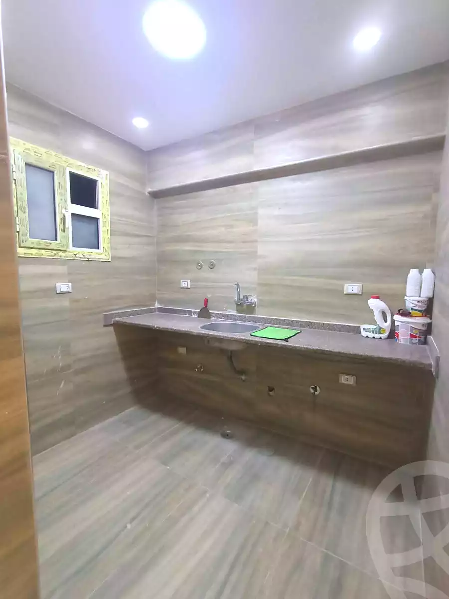 https://aqarmap.com.eg/en/listing/7324552-for-sale-alexandria-al-agamy-bw-ywsf