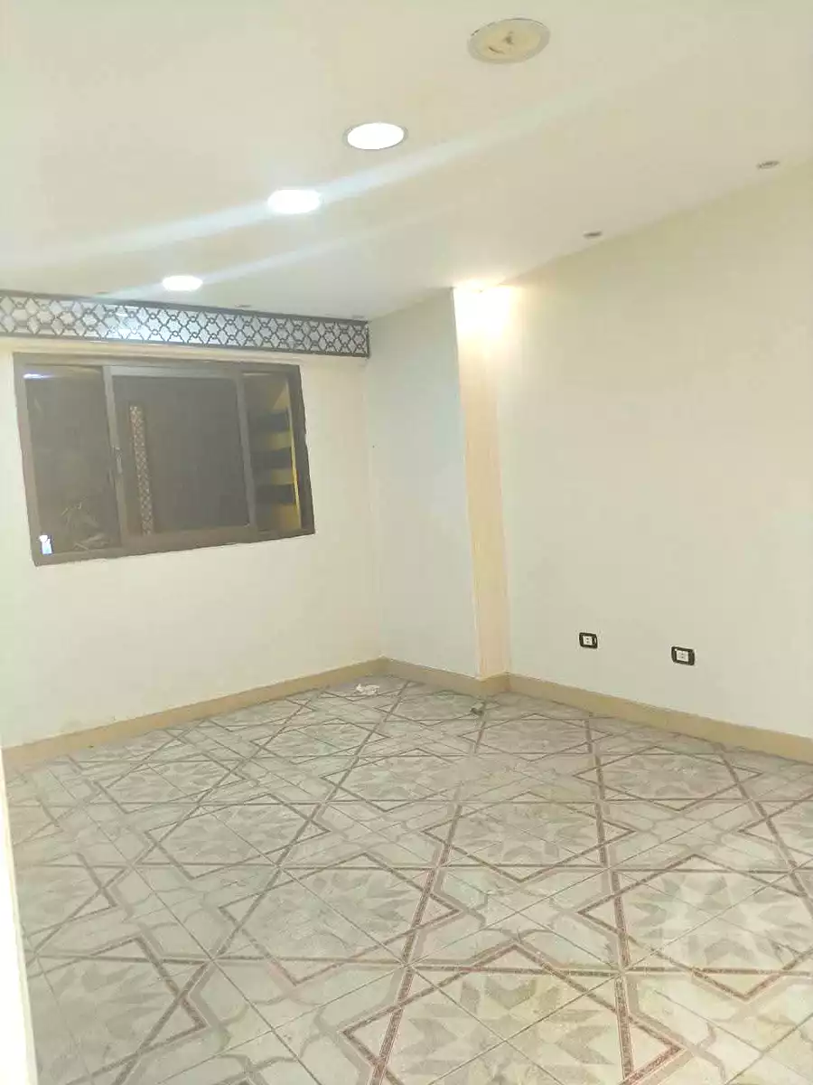 https://aqarmap.com.eg/en/listing/7324939-for-rent-alexandria-miami-shr-jml-bd-lnsr