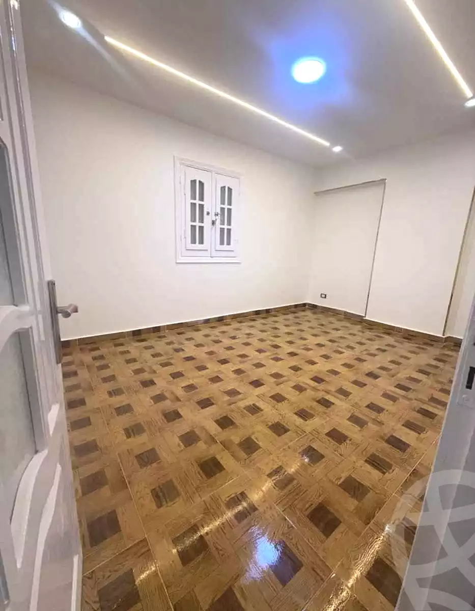 https://aqarmap.com.eg/ar/listing/7325102-for-sale-alexandria-sydy-bshr-sydy-bshr-bhry
