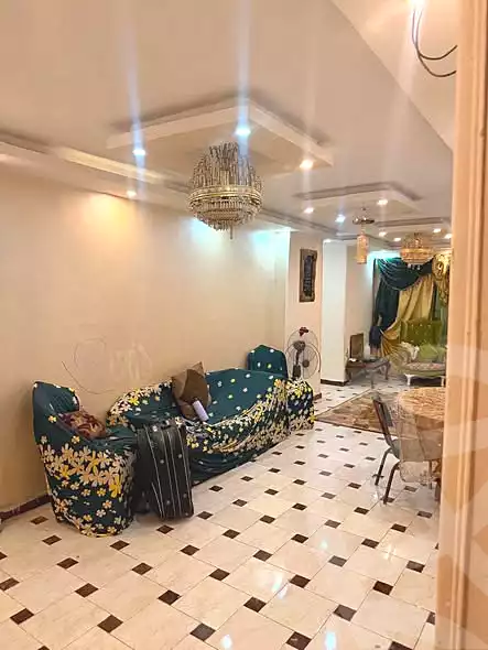 https://aqarmap.com.eg/ar/listing/7325144-for-rent-cairo-helwan-azam-mosque-st