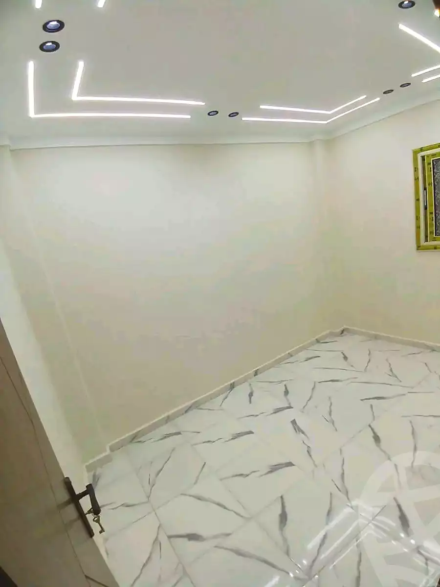 https://aqarmap.com.eg/ar/listing/7325184-for-sale-alexandria-sydy-bshr-sydy-bshr-bhry-gamal-abd-el-nasir-st