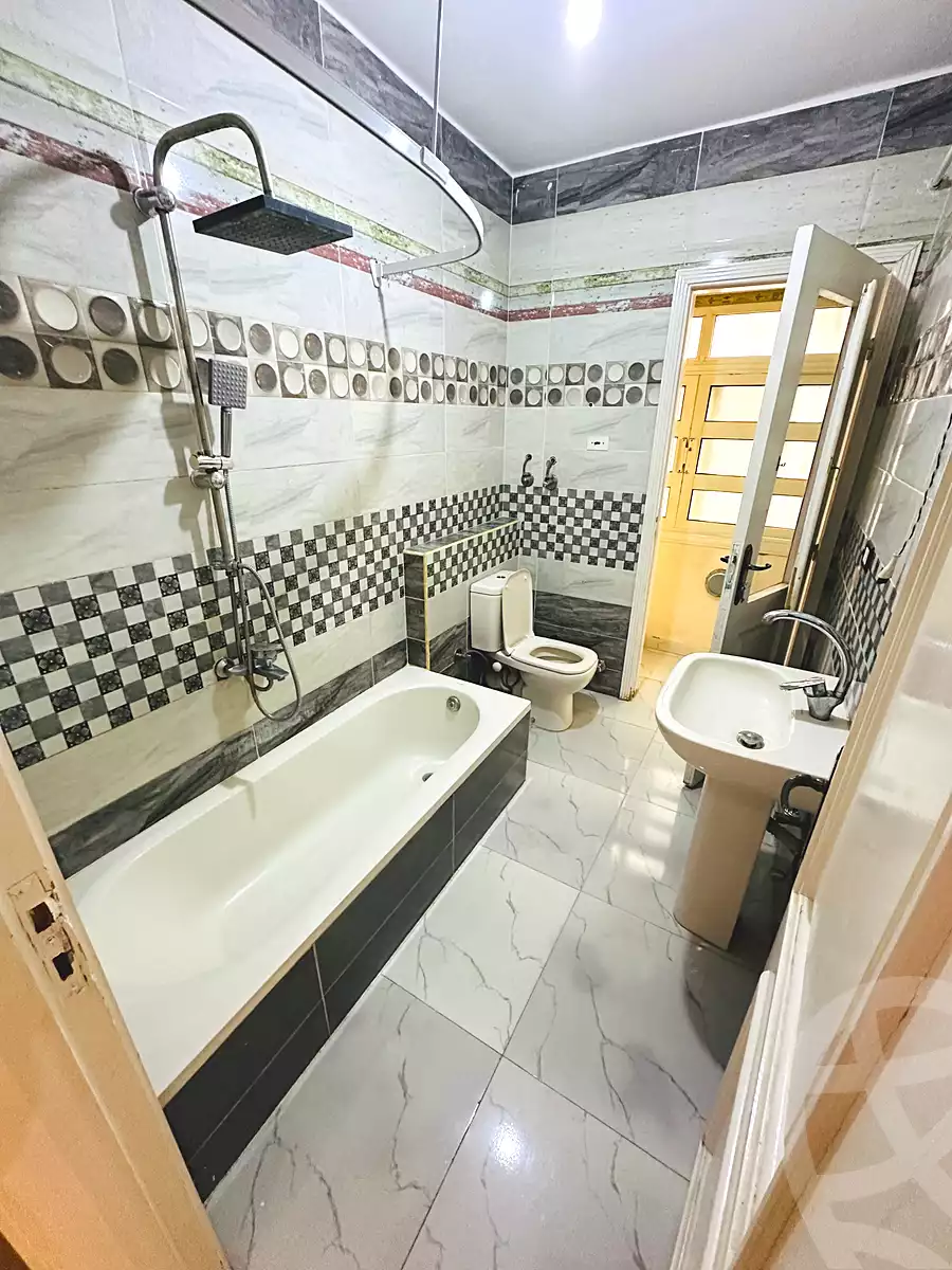 https://aqarmap.com.eg/en/listing/7325523-for-rent-cairo-el-haram-shareaa-naser-el-thawrah