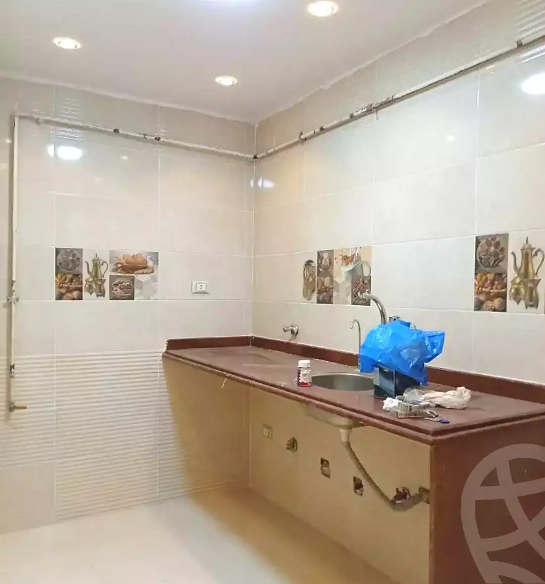 https://aqarmap.com.eg/en/listing/7325584-for-sale-alexandria-sydy-bshr-sydy-bshr-bhry-gamal-abd-el-nasir-st
