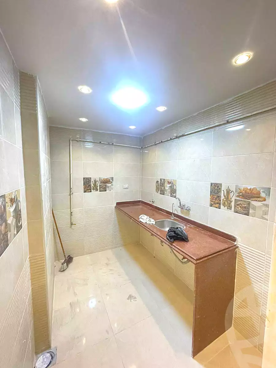 https://aqarmap.com.eg/en/listing/7325670-for-sale-alexandria-sydy-bshr-sydy-bshr-bhry-gamal-abd-el-nasir-st
