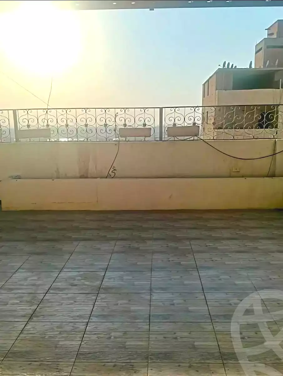 https://aqarmap.com.eg/en/listing/7325894-for-sale-cairo-helwan-kwrnysh-hlwn