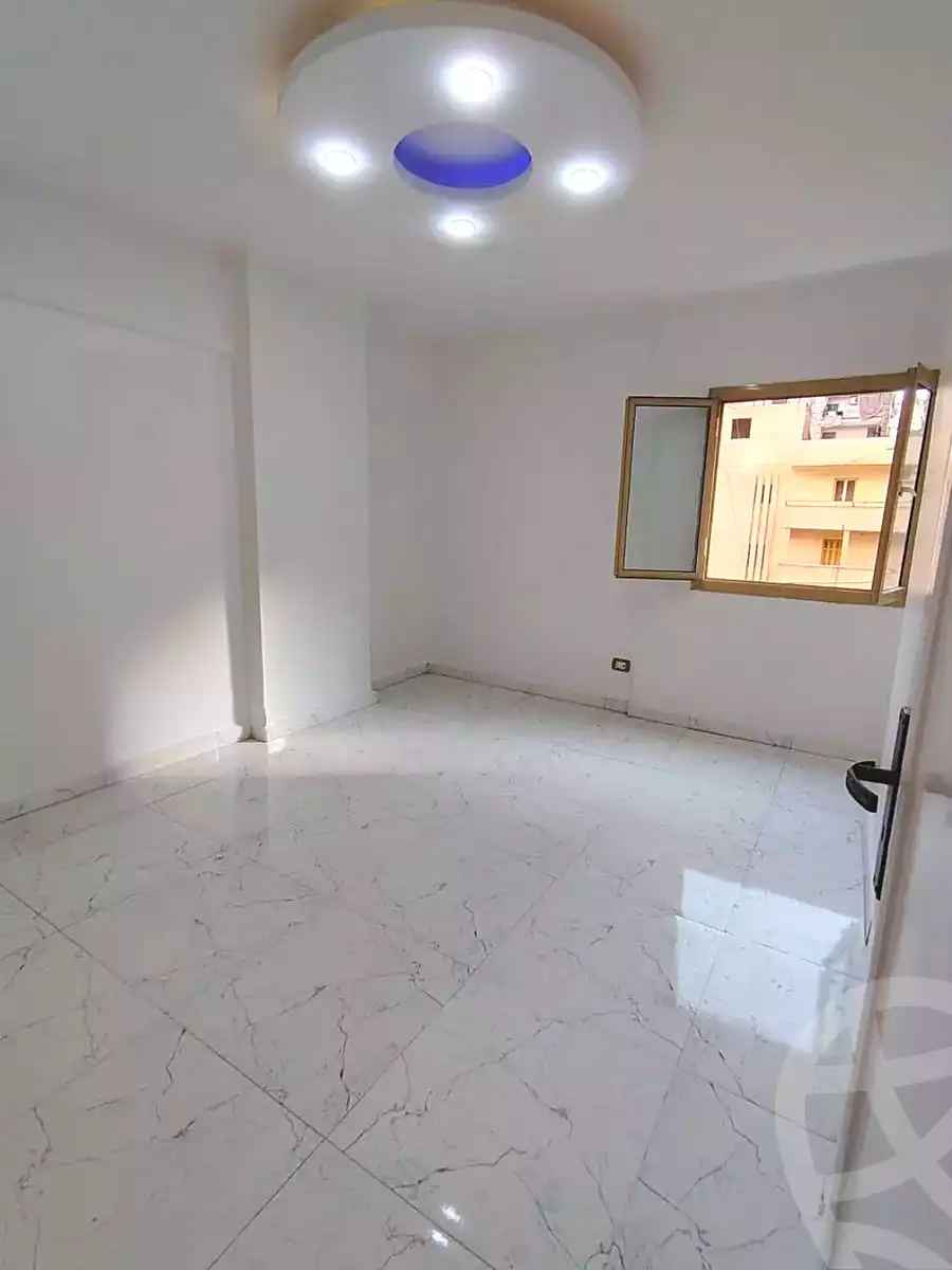 https://aqarmap.com.eg/ar/listing/7325901-for-sale-alexandria-sydy-bshr-sydy-bshr-qbly-faisal-city