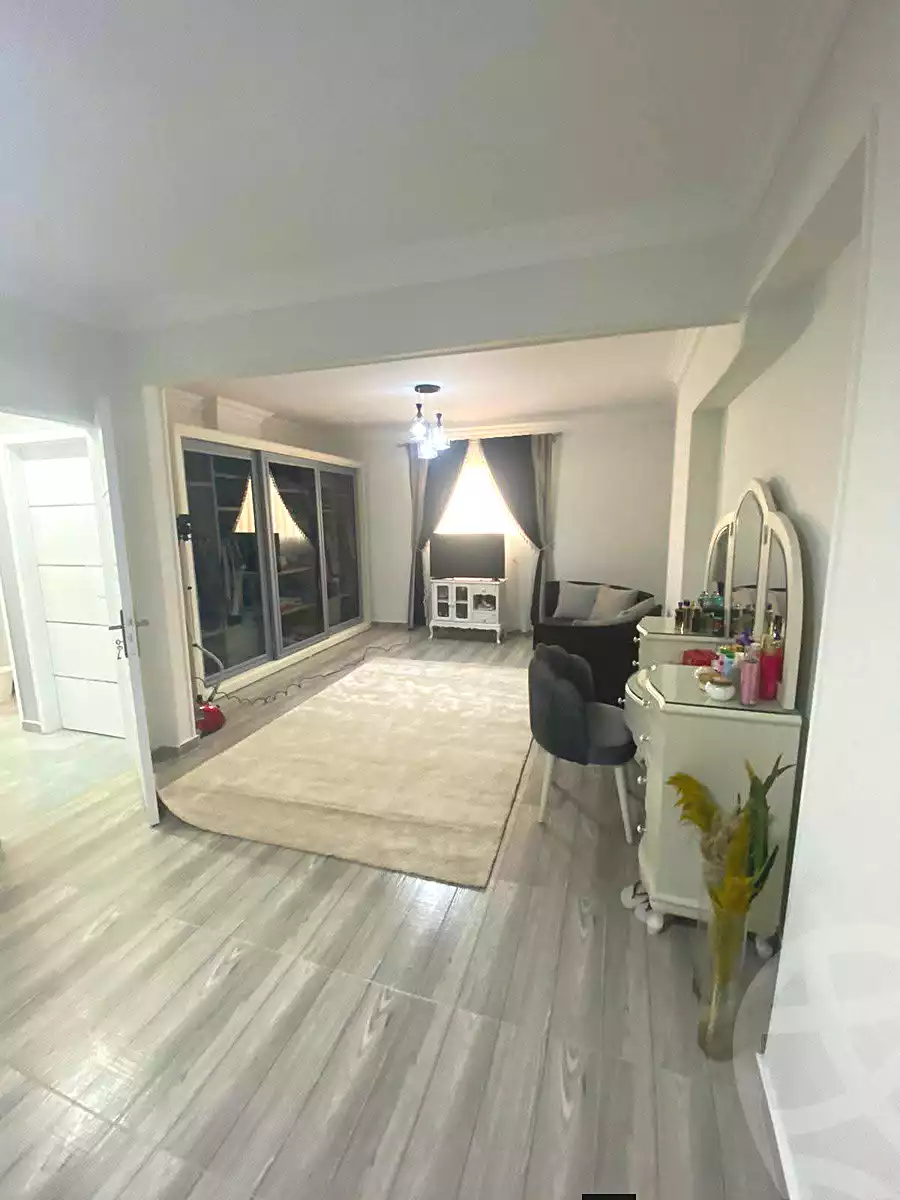 https://aqarmap.com.eg/ar/listing/7326002-for-sale-cairo-el-haram-shareaa-el-talateny