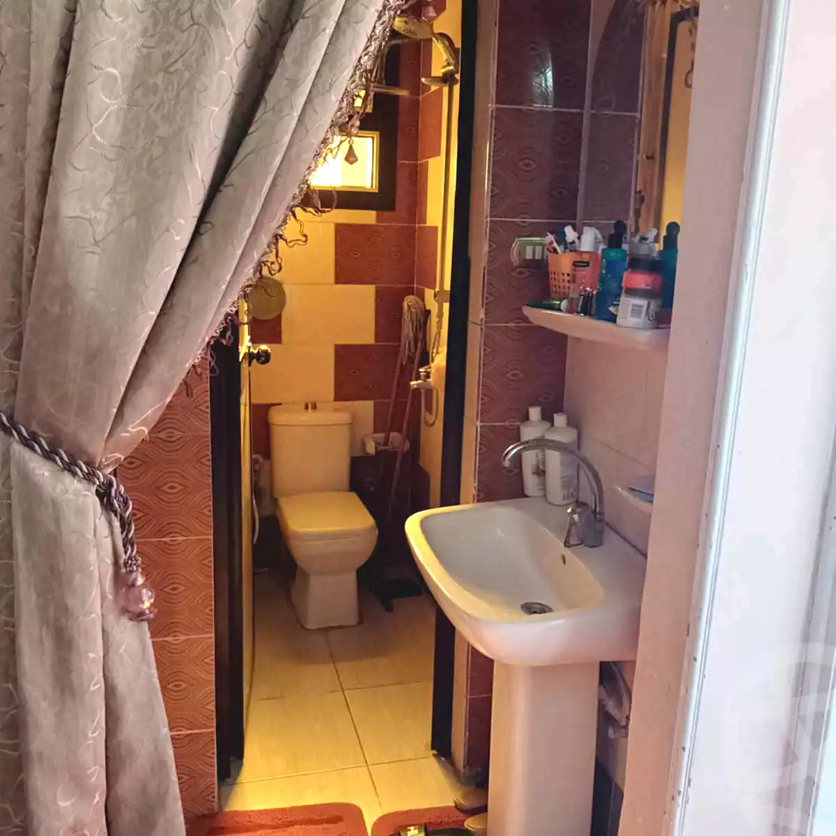 https://aqarmap.com.eg/en/listing/7326015-for-sale-cairo-helwan-madinet-el-moazafeen