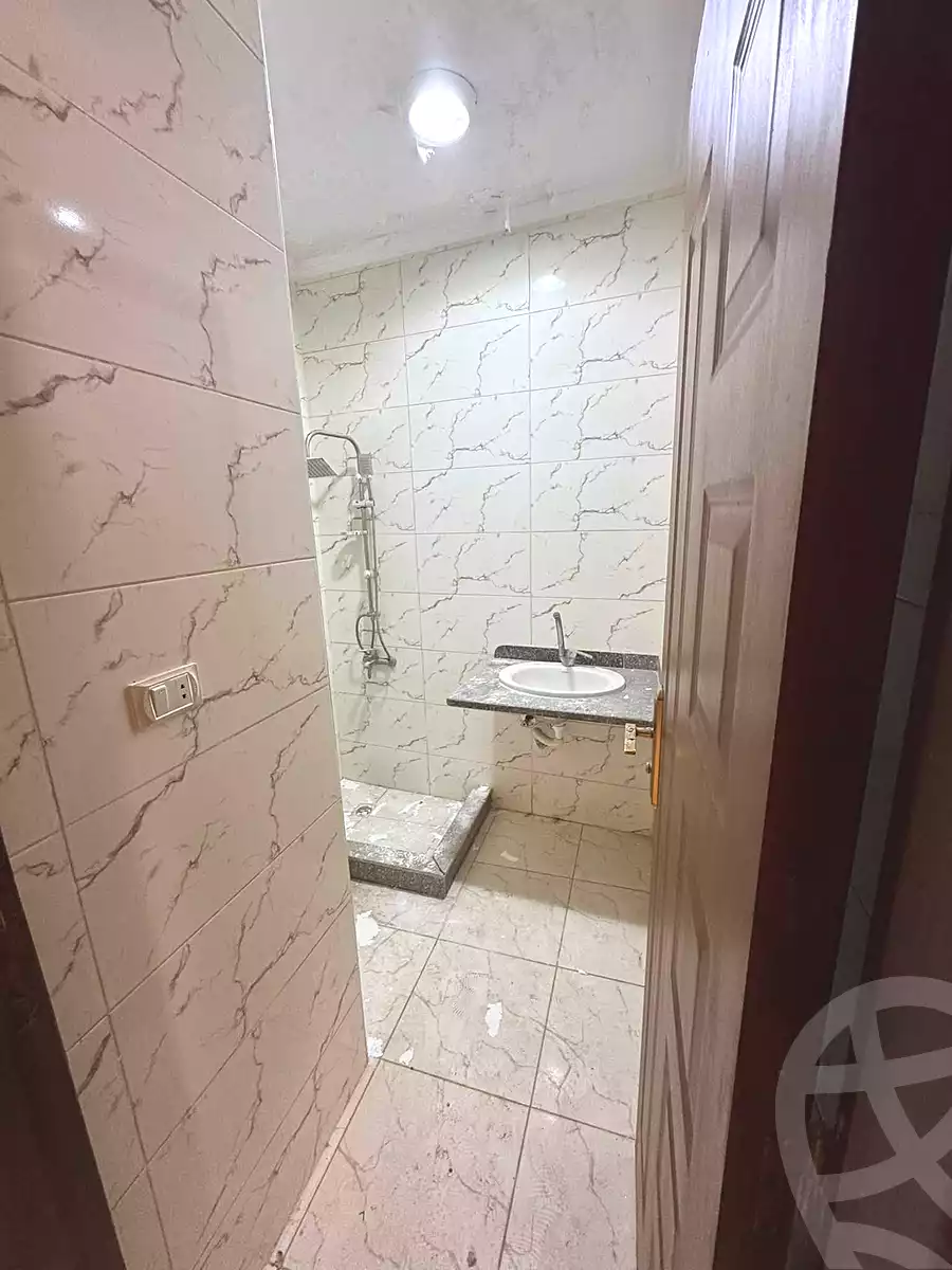 https://aqarmap.com.eg/ar/listing/7326198-for-sale-alexandria-al-agamy-el-hanouvel
