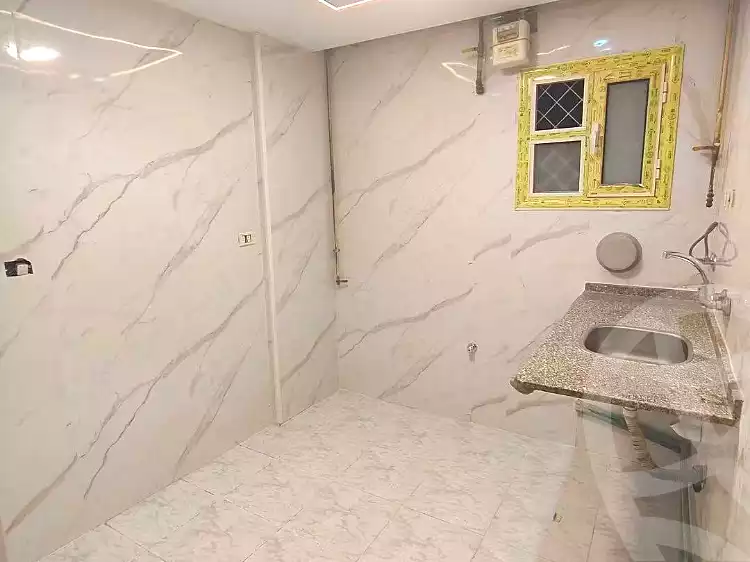https://aqarmap.com.eg/ar/listing/7321062-for-sale-alexandria-sydy-bshr-sydy-bshr-bhry-gamal-abd-el-nasir-st
