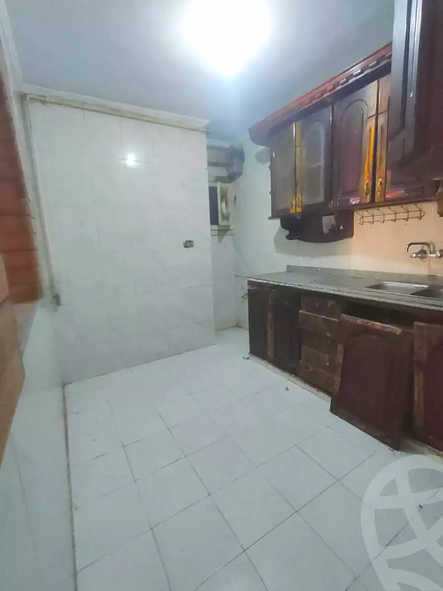 https://aqarmap.com.eg/en/listing/7326510-for-rent-alexandria-miami-shr-jml-bd-lnsr