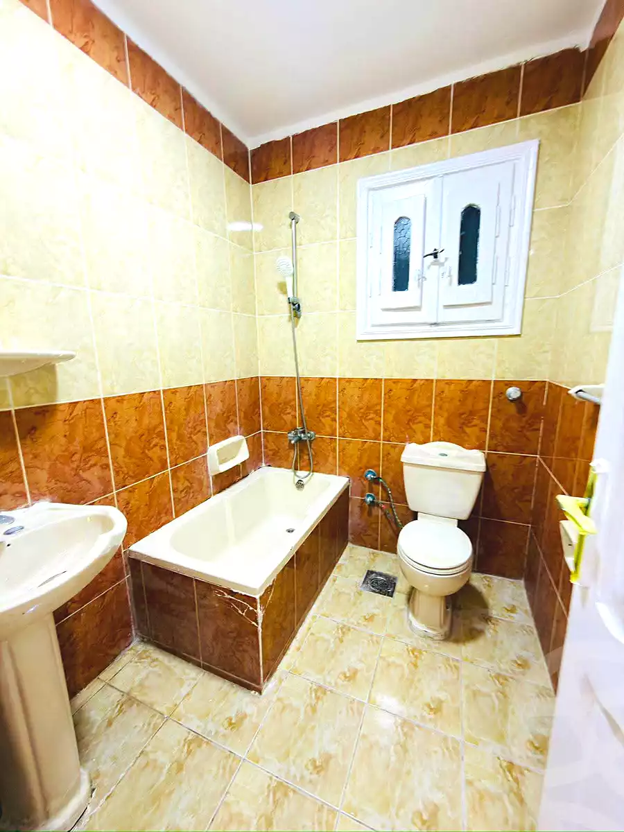 https://aqarmap.com.eg/ar/listing/7326527-for-sale-alexandria-al-agamy-shataa-el-nakheel