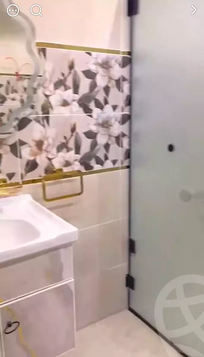 https://aqarmap.com.eg/en/listing/7326550-for-sale-cairo-ain-shams-ahmed-esmat-st