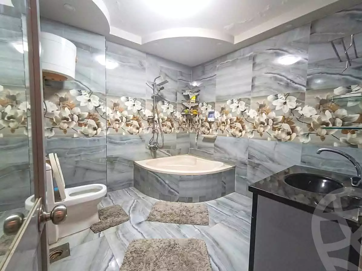 https://aqarmap.com.eg/ar/listing/7326713-for-sale-cairo-ain-shams-alf-maskn-ismail-el-fangari-st