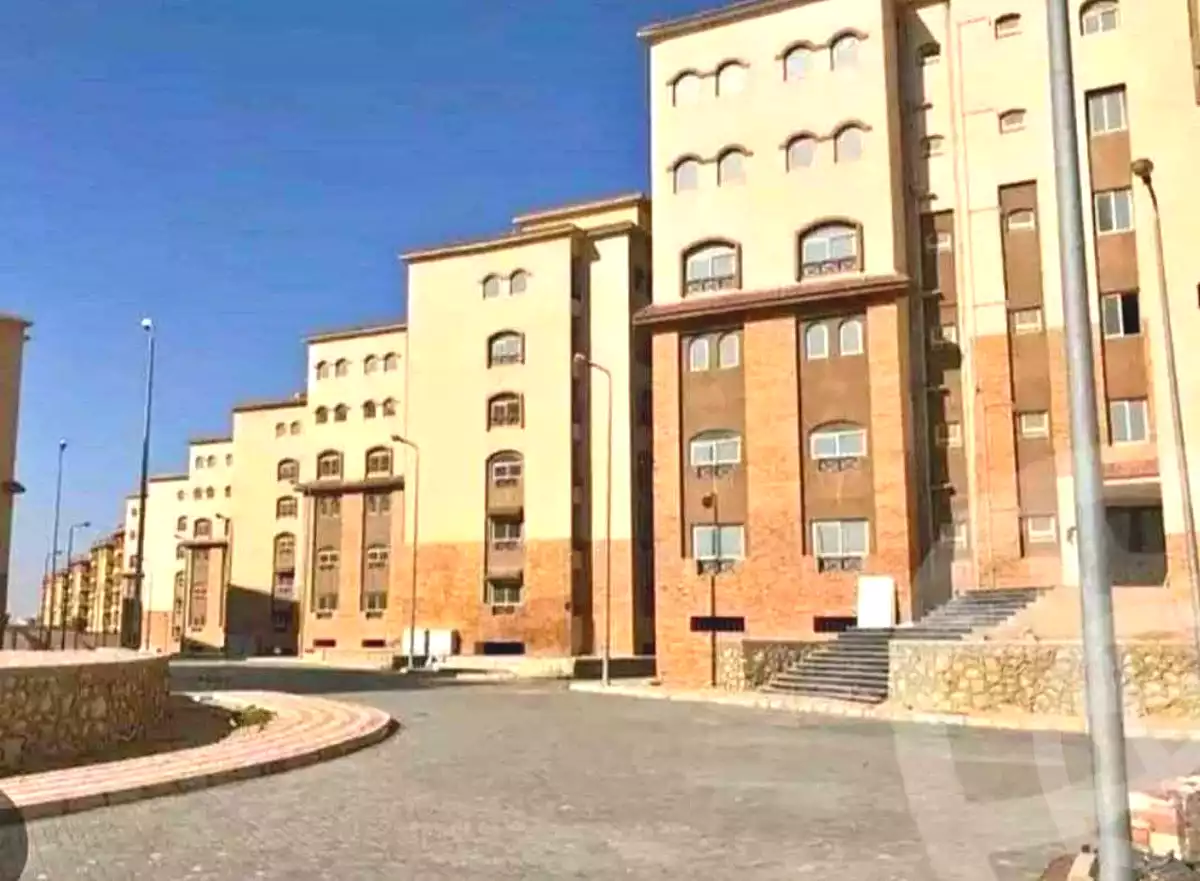 https://aqarmap.com.eg/en/listing/7326794-for-sale-cairo-new-cairo-compounds-dobat-el-modaraat-compound-deraa-misr