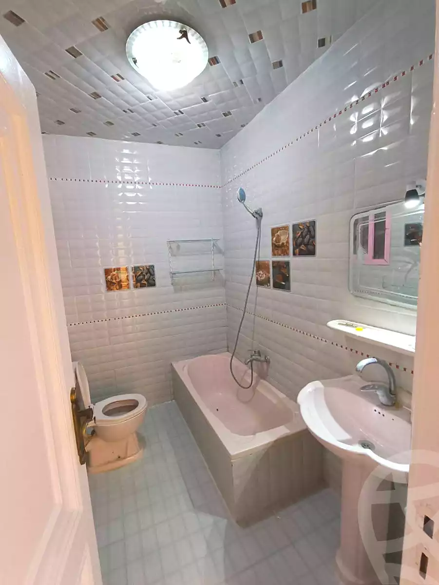 https://aqarmap.com.eg/en/listing/7326894-for-sale-alexandria-sydy-bshr-sydy-bshr-bhry-shr-khld-bn-lwlyd